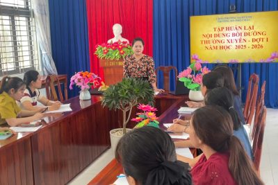 Trường Mầm non Phổ Châu tổ chức tập huấn, bồi dưỡng chuyên môn năm học 2025–2026