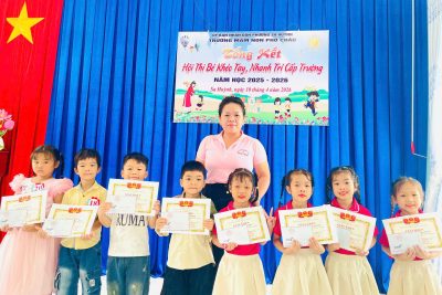Sôi nổi hội thi “Bé khéo tay” – Nơi ươm mầm sáng tạo cho trẻ mầm non Phổ Châu